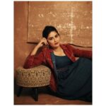 Vaidehi Parashurami Instagram – Me looking at everybody rushing to Lonavla during rains…😝

#nooffence #lonavlaislove 
#randomcaption #tryingtobefunny 
#mondayevening #lazymood 
#happyweek