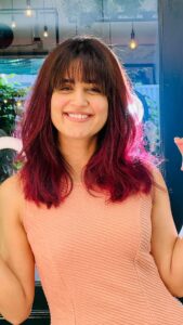 Vaidehi Parashurami Instagram - Change is good! 🔴 #fringe #redhighlights #haircut #haircolor #transformation #newlook #meetmytwin