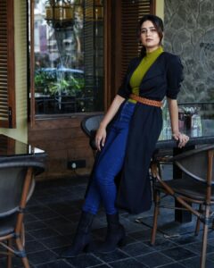 Vaidehi Parashurami Instagram - All we need is somebody to lean on!

Overcoat by @tanyasbenzfashion 
Boots by @trufflecollectionindia 

Hair by @nilampatel12 
Make-up by @vinayak_makeup 
Personal Assistant @mr.asalm_khan_46 

Captured by @tany_70d 

Managed by @prernaasuryawanshi 
Assisted by @poojatayde