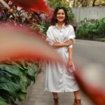 Vaidehi Parashurami Instagram - “You do not FIND the happy life. You MAKE it!” - Thomas S. Monson Outfit by @cusp_on_insta Styled by @style_by_apurva Hair by @nilampatel12 Make-up by @vinayak_makeup Personal Assistant @mr.asalm_khan_46 Captured by @tany_70d Managed by @prernaasuryawanshi Assisted by @poojatayde #mondaymotivation #happinessisachoice #choosepositivity #choosehappiness #stayhappy #stayhealthy