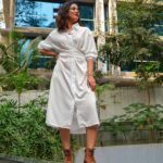 Vaidehi Parashurami Instagram - “You do not FIND the happy life. You MAKE it!” - Thomas S. Monson Outfit by @cusp_on_insta Styled by @style_by_apurva Hair by @nilampatel12 Make-up by @vinayak_makeup Personal Assistant @mr.asalm_khan_46 Captured by @tany_70d Managed by @prernaasuryawanshi Assisted by @poojatayde #mondaymotivation #happinessisachoice #choosepositivity #choosehappiness #stayhappy #stayhealthy