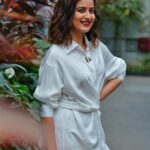 Vaidehi Parashurami Instagram - “You do not FIND the happy life. You MAKE it!” - Thomas S. Monson Outfit by @cusp_on_insta Styled by @style_by_apurva Hair by @nilampatel12 Make-up by @vinayak_makeup Personal Assistant @mr.asalm_khan_46 Captured by @tany_70d Managed by @prernaasuryawanshi Assisted by @poojatayde #mondaymotivation #happinessisachoice #choosepositivity #choosehappiness #stayhappy #stayhealthy