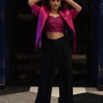 Vaidehi Parashurami Instagram - “I keep my personal life quiet, so don’t think you know me. You only know what I allow you to!” Outfit by @invogue.by.ruchi Styled by @style_by_apurva Hair by @nilampatel12 Make-up by @sushildoesmakeup Personal assistant @mr.asalm_khan_46 Captured by @tany_70d Managed by @prernaasuryawanshi Assisted by @poojatayde #jagguanijuliet #filmpromotions #specialfilm #closetomyheart #lifeofanartist ✨