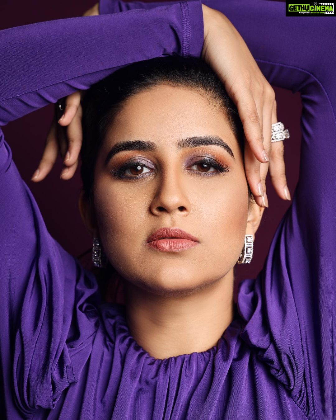 Vaidehi Parashurami Instagram - Extremely nervous and excited for “जग्गु आणि Juliet” ✨ #2daystogo Outfit by @rotatebirgerchristensen Jewels by @hybajewels Styled by @sayali_vidya Assisted by @stylebypriyankaa Hair by @nilampatel12 Make-up by @vinayak_makeup Personal assistant @mr.asalm_khan_46 Captured by @shruu_t Managed by @prernaasuryawanshi Assisted by @poojatayde