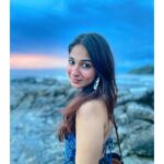 Vidhi Pandya Instagram - Let the sea set you free.🤍🐟🧿🌊 #throwback #beuniquelyyou #love #instagood #instagram #instalike