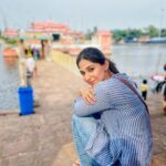 Vidhi Pandya Instagram - Celebrated my Diwali & new years in a city where it’s said my Krishna has its heart.. Indeed a very happy Diwali. 🪔🥹🤍🧿 #jagganthpuri #beuniquelyyou Puri Jagannath Temple, Puri, Orissa