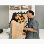 Vidhi Pandya Instagram - I am so happy to welcome my new student, @vidhiipandya who has been the face of the popular tv show ‘Mohse Chhal Kiye Jaaye’ on one of Indias most popular channels and also Bigg Boss amongst the numerous other shows she has appeared in. I am really looking forward to teaching such a brilliant, focused and talented student like you. My blessings are always with you, keep shining! Nateshwar Nritya Kala Mandir - Kathak Institute of Late Natraj Gopi Krishna