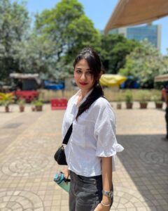 Vidhi Pandya Instagram - Blissful day with my blessings!🕊🧿.