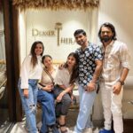 Vidhi Pandya Instagram - Blissful day with my blessings!🕊🧿.