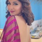 Vidhi Pandya Instagram – Well, hello saumya!🌻😋.

#beuniquelyyou #love #reels #reelsinstagram #reelkarofeelkaro
