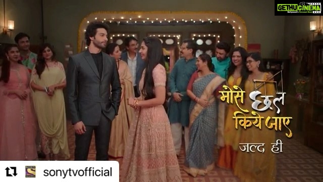 Vidhi Pandya Instagram - Embarking on my new beautiful journey.🤍 Thank you universe and everyone who made this possible. 🙏🏻🧿 Hoping you all will love and enjoy the show. 🤗 #MoseChhalKiyeJaaye jald he @sonytvofficial par. 🌻 #beuniquelyyou #love