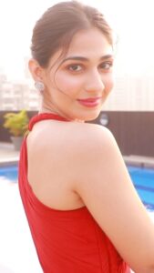Vidhi Pandya Instagram - Look at me through my eyes. - rumi ♥️
#beuniquelyyou #love