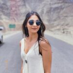 Vidhi Pandya Instagram - You've got every right To a beautiful life.🌞🌈 #beuniquelyyou #love Ladakh, India