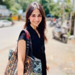 Vidhi Pandya Instagram - August so far. 🌻🫠 #beuniquelyyou #love