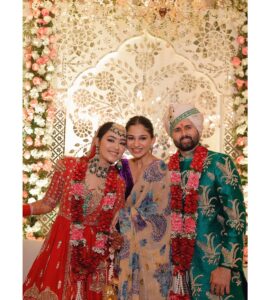 Vidhi Pandya Instagram - When in Punjab... always live laugh eat and dance like a Punjabi 😅🥰🕺🤍

📸 - @neerajsethiphotography 

Ps - @vandanaaofficial & @shobhitattrayofficial I love you two! I wish you guys a lifetime of togetherness , love & peace. Thu Thu Thu 🧿♾️

#punjabiwedding #beuniquelyyou #love