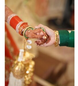 Vidhi Pandya Instagram - When in Punjab... always live laugh eat and dance like a Punjabi 😅🥰🕺🤍

📸 - @neerajsethiphotography 

Ps - @vandanaaofficial & @shobhitattrayofficial I love you two! I wish you guys a lifetime of togetherness , love & peace. Thu Thu Thu 🧿♾️

#punjabiwedding #beuniquelyyou #love