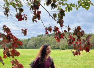 Vidhya Instagram - Walk your own path and be yourself♥️
