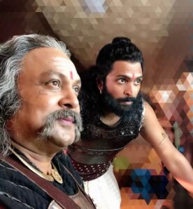 Vikram Prabhu Instagram - Happy to have taken a pic in character. Grateful to have worked with my Hero for the first time!🙏😊
#Appa #kindest #Sweetest #Strongest #MyHero #ps2 #actorslife #behindthescenes  #memories