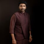 Vikram Prabhu Instagram - #PS2 Audio and Trailer Launch Outfit: @livebohame Footwear: @monkstoryofficial Style team : @ekalakhani @team___e @malinikarthikeyan @themisvanessa @harshene.ravichandar Photography @kiransaphotography @madrastalkies @lyca_productions Talent Coordinator @donsrini #PS2 #PonniyinSelvan #ManiRatnam #VikramPrabhu #TeamE #CholasAreBack #EkaLakhani