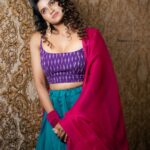 Aadhirai Soundarajan Instagram – 💜

Costume : @colorsandmirrors
MUA : @sangeethamakeoverartistry
Jewellery : @fineshinejewels
Photography : @saicharan__photographer

#aadhiraisoundararajan #fashion #stylefashion #fashionstyle #fashionmodel #fashionphotography #indowestern #outfitoftheday #outfits #outfitinspiration #curls #curlyhair #kollywood #kollywoodcinema #tamilcinema #actress #model #love #photography #makeupartist #makeup #makeuptransformation #make Chennai, India