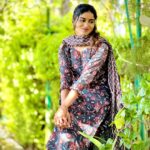 Aadhirai Soundarajan Instagram - Yamuna💕 #mahanathi Costumes Sponsored by : @tada_wearhouse Footwear Sponsored by : @themadrastrunk #yamuna #yamunamahanathi #mahanathiserial #mahanathi✨ #vijaytelevision #vijaytvserial #vijaytv #globalvillage #praveenbennet #tamilserial #tamilactress #kollywood #kollywoodcinema #kollywoodactress #tamilcinema #kurta #kurti #officewear #casualoutfit #casualwear #outfit #outfitinspiration Kodaikanal, tamil nadu