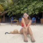 Aakanksha Singh Instagram - @travelwithjourneylabel a community of likeminded people who want to see and experience the world differently! For a holiday that lasts a lifetime #ThinkHolidayThinkJourneyLabel #AakankshaSingh #TravelWithJourneyLabel #JourneyLabel #YouAreSpecial #LuxuryHoliday #Maldives