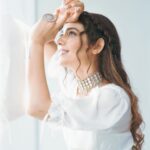 Aakanksha Singh Instagram - Happy Dhanteras lovelies 🤍 #dhanteras #happydhanteras #aakankshasingh