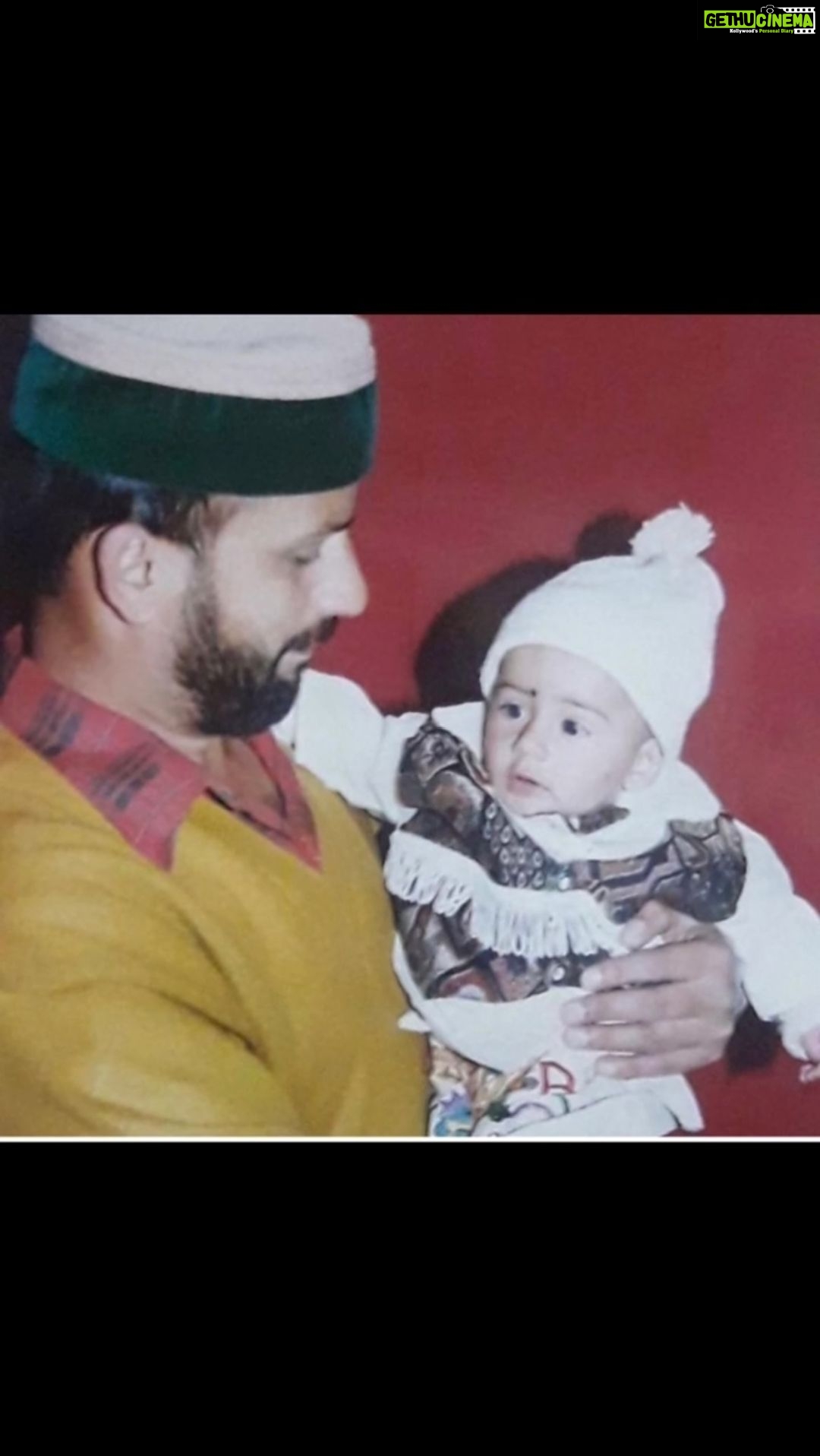 Aalisha Panwar Instagram - Behind every girl’s success there’s a man .., n that man is her Dad ., .. Love you papa .. ., Happy Father’s Day .. ., ❤️💋👨👧