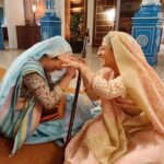 Aalisha Panwar Instagram - 🫶 40 साल बाद 👵👵 दोनों की त्वचा का राज़ ।। मिलिए कृष्णा और गौरी से ।। 🤷‍♀️🤣 #नथकृष्णाऊर्गिकारका #NathKrishnaAurGauriKiKahani #disguisedlook #bts #krishna #Gauri