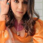 Aanchal Khurana Instagram – Tere te gila ei sanu
Paglan dila we kanu
La laiyan tu yaarian 🧡

.

.

.

.

.

.

.

.

#trending #dildarian #trendingaudio #instagram #feelinggood  #potraits #photography #balh2 #sony #roadies #actor #entrepreneur #fashion #aanchalkhurana
