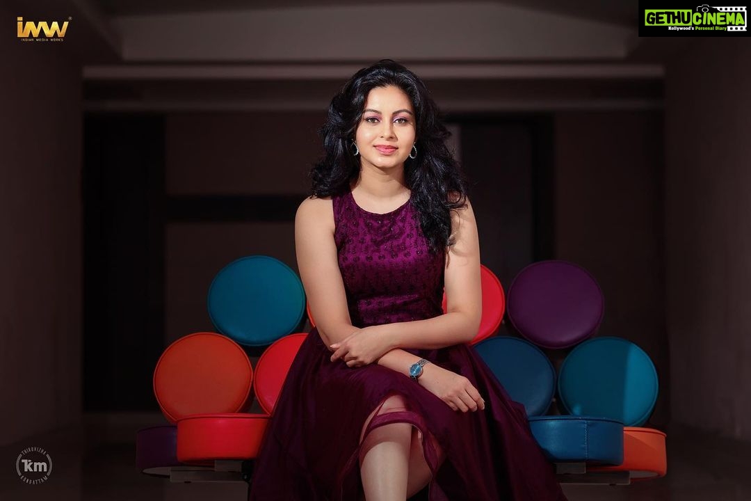 Abhinaya Instagram - Was part of an event by IMW, Coimbatore Shoot for : @Indian_media_works Photography : @thiruvizhakondattamevents_ Costume : @neghainstitute_fashion_design Make up : @karvimakeoverartistry Location : @vijayelanza_hotel Coimbatore, Tamil Nadu