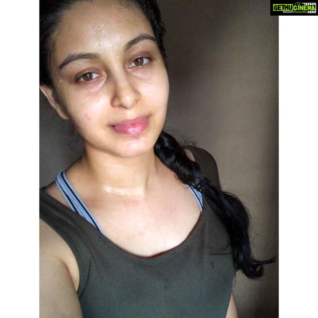 Abhinaya Instagram - #exercisesforhealthy #sweating #quarantine Hyderabad,india