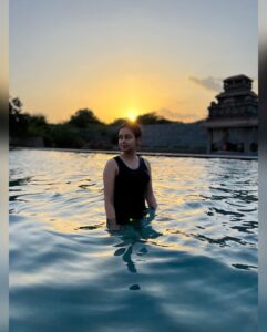 Abhinaya Instagram - #hampi 🏊‍♀️ 🏊‍♀️ 🏊‍♀️