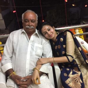Abhinaya Instagram - I'm blessed to have a loving father. Being his birthday, thought of sharing my happiness. He's been a big support from the time i was born, till today. We fight with each other but nothing is done without his help ❤️❤️❤️ #lovedaddy