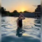 Abhinaya Instagram - #hampi 🏊‍♀️ 🏊‍♀️ 🏊‍♀️