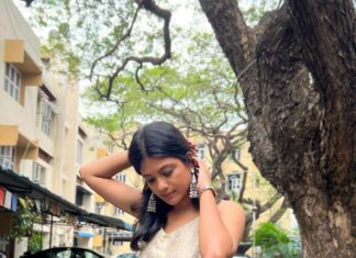 Aditi Balan Instagram - Makeup @salomirdiamond Clothes stitched by @thebuttonthiefco