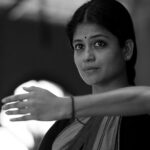 Aditi Balan Instagram - Shiva admiring Parvathy’s beauty. @natanakairali @manojparameswaran 📸