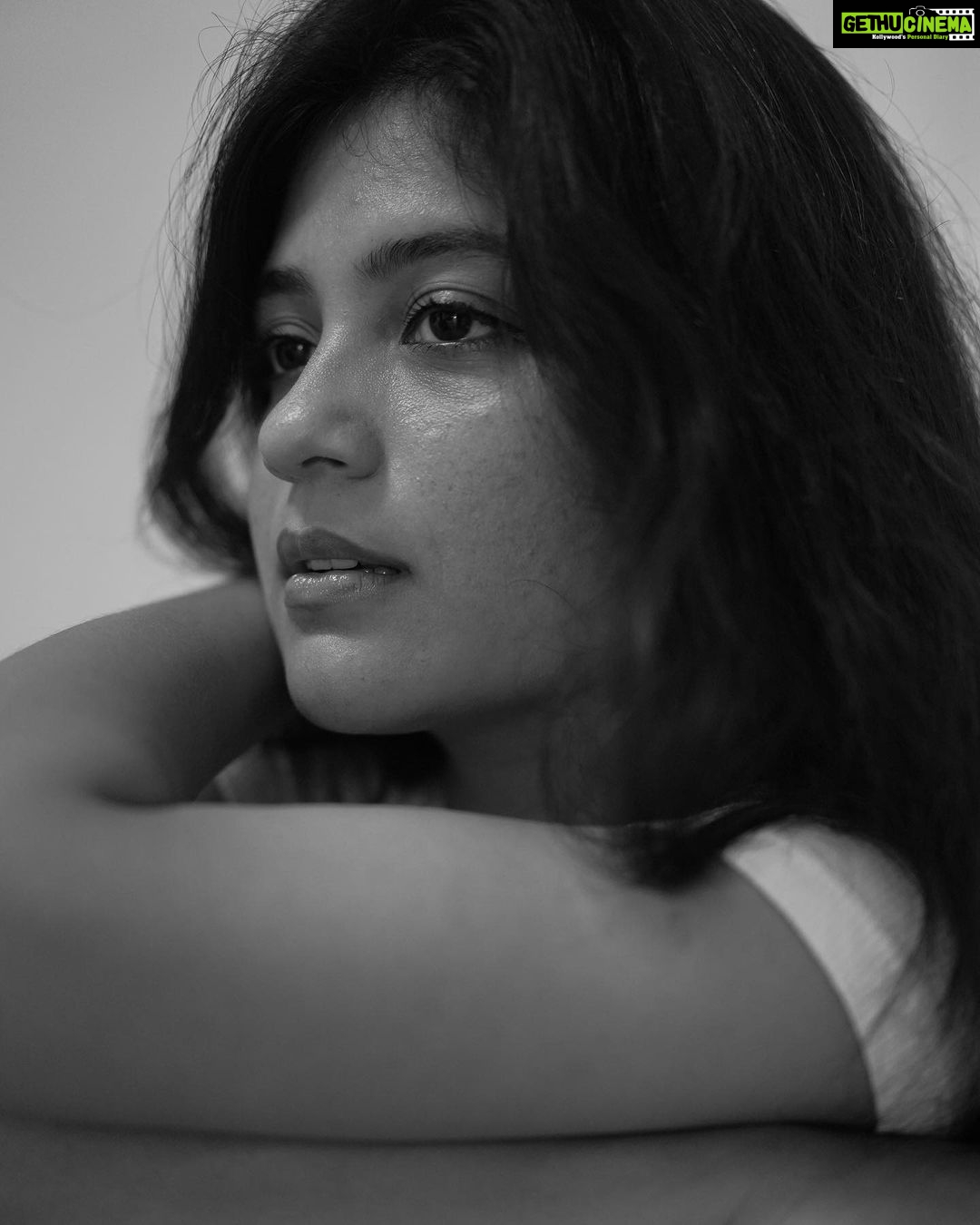 Aditi Balan Instagram - ஒரே கனா 🤍 . . . With - @officialaditibalan ✨ . . #portraits_ig #pixel_ig #portraiture #expofilm3k #portrait_perfection #portraitstyles_gf #portraits_universe #featurepalette #bleachmyfilm #portraitmood #featurepalette #rsa_portraits #makeportraits#kanmaniphotography #profile_vision#kollywood#cinema#aditibalan#saree#shoot #top_portraits #life_portraits #postthepeople #quietthechaos #2instagood #way2ill #justgoshoot #artofvisuals #l0tsabraids #details#ftwotw