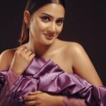 Aditi Ravi Instagram - 😈😈😈 📸 @arun_payyadimeethal 💄& 💁🏻‍♀️ @sreegeshvasan_makeupartist 👗 @damanz.designs #😈 #feltflower