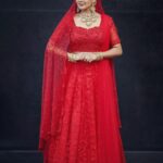 Aditi Ravi Instagram - ❤️ ❤️ ❤️ Photography - @nostalgiaevents.in Costume - @kahani_stories_in_thread MUAH - @merins_remyamerin Jewellery- @meralda.jewels Location - @portmuziriskochi #red #instagram