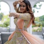 Aditi Ravi Instagram - lehja lehja dil lehja lehja 🎶… Photography - @nostalgiaevents.in Costume - @kahani_stories_in_thread MUAH - @merins_remyamerin Jewellery- @meralda.jewels Location - @portmuziriskochi #lehnga #smile #instagood