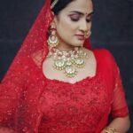 Aditi Ravi Instagram - ❤️ ❤️ ❤️ Photography - @nostalgiaevents.in Costume - @kahani_stories_in_thread MUAH - @merins_remyamerin Jewellery- @meralda.jewels Location - @portmuziriskochi #red #instagram