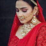 Aditi Ravi Instagram - ❤️ ❤️ ❤️ Photography - @nostalgiaevents.in Costume - @kahani_stories_in_thread MUAH - @merins_remyamerin Jewellery- @meralda.jewels Location - @portmuziriskochi #red #instagram