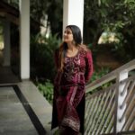 Aditi Ravi Instagram - 👺😬 📸 @athul_krishna________ 👗 @ensemblebyneethusubein 💁🏻‍♀️ @vrinda_sk_ 👠 @juttiesmaker #red #new #insta #post