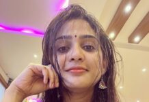 Aditi Ravi Instagram - being happy never goes out of style ❤️ #smile