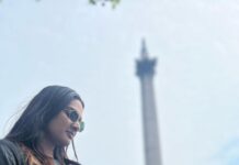 Aditi Ravi Instagram - alone 💯 📸 @sajadkaakku #uk #solitude #smile London UK