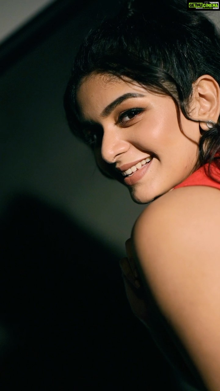 Aditi Shankar Instagram - Feeling good ✨ . . . . . . . . . Styled by: @anuvardhan 🙌 💄: @pinkylohar 📸: @kiransaphotography
