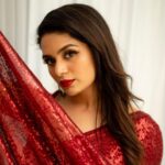 Aditi Shankar Instagram - Shoutout to my arms for always being on my side 😂🙌♥️🫶 . . . . . . . . . . . . . . Styled by: @dr.vinothinipandian Blouse : @nidhis_journal 💄: @artistrybyfathi 📸: @kiransaphotography