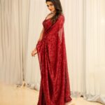 Aditi Shankar Instagram - Shoutout to my arms for always being on my side 😂🙌♥️🫶 . . . . . . . . . . . . . . Styled by: @dr.vinothinipandian Blouse : @nidhis_journal 💄: @artistrybyfathi 📸: @kiransaphotography