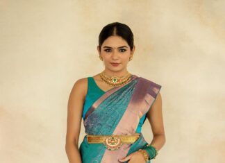 Aditi Shankar Instagram - Some that glitter ARE gold✨🫶 . . . . . . . . . . . . . . Styled by: @dr.vinothinipandian 📸: @kiransaphotography 💄: @artistrybyfathi Jewellery: @jcsjewelcreations Flowers: @the_bridal_store_chennai